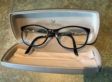 Mgnifique Paires De Lunettes