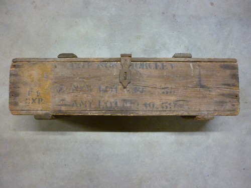 Rare caisse française - , pour