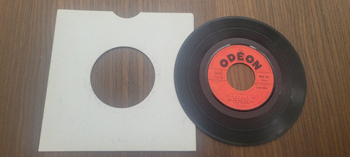 Disque tours vinyle 4 - tours, 7"