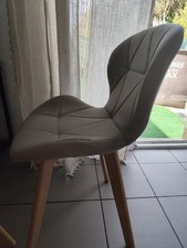 4 chaises Gatsby - Structure en bois - Pieds en hêtre - 47,5 x 50 x 79 cm