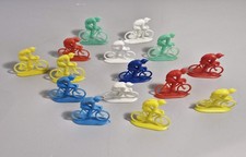 Lot de 15 petits coureurs