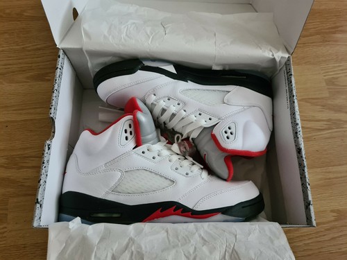 Air jordan retro fire red - jordan,