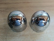 UNE PAIRE DE CUVELAGE