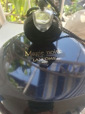  miniature Pendentif Magie Noire 5ml Lancome et Boite a Poudre Ou Talc Vide