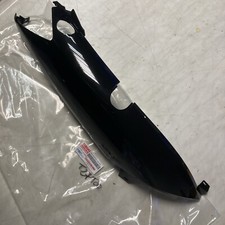 Yamaha 5B2-F1741-00-P2 cache latéral carénage D scooter VP125 VP250 125 250 VP