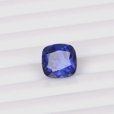 Forme coussin saphir bleu royal de 2,70 ct excellent RARE 7 MM pierre précieu...