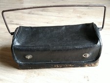 Ancienne caisse à outils plombier - électricien