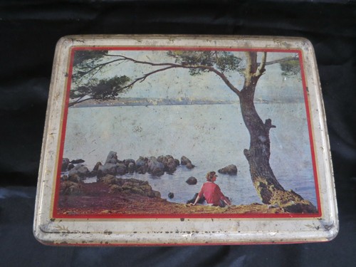 Boîte métal ancienne - !,