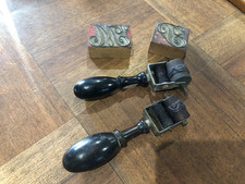 2 ANCIENS FESTONNEURS AVEC