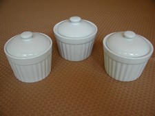 3 Ceramic Round White Mini