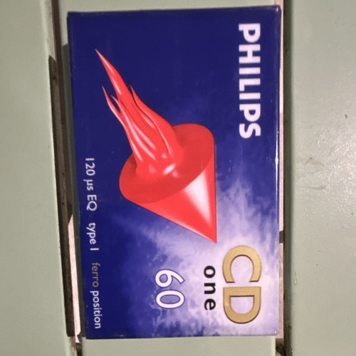 Philips one cassette - philips, cd