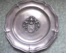  Étain De Stuttgart  Avec Blason De Chevalier (Ancienne)