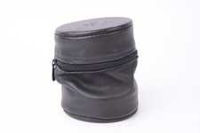 Etui d'origine pour objectif Leica. Très bel état.