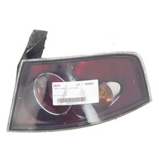 Feu arriere principal droit