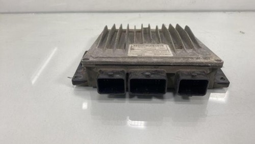 Calculateur moteur renault - moteur,