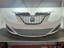 enjoliveur pare-choc avant