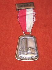 médaille Suisse SWISS MEDAL RUND UM DEN BIELERSEE Grav. HUGUENIN LOCLE Bienne 71