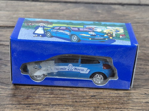 Voiture miniature renault - voiture,