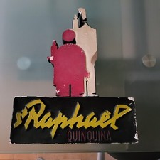 plâtre publicitaire ancien St Raphaël Quinquina