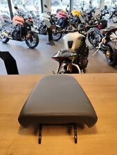 Selle passager Triumph Tiger 800 (2011-2017)