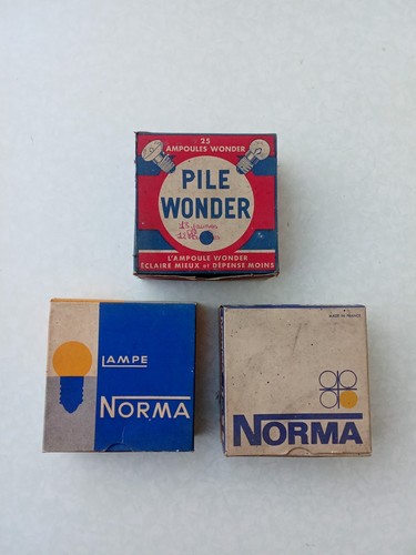 Boîte ampoule pile - boîte,