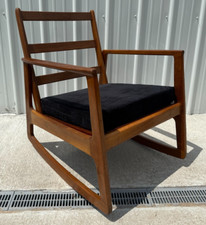 Scandinavian MCM Modern Teak