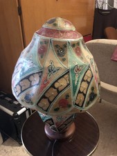 lampe vintage design En Bois Et Peau Magnifique Objet