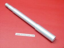 Axe de roue avant moto trial