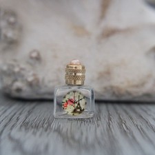 3 cm de haut, Petite bouteille