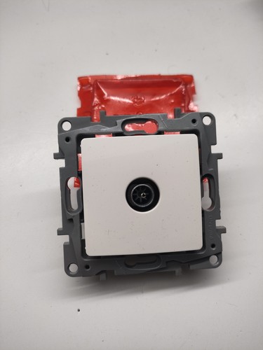 Legrand 664750 prise - legrand,