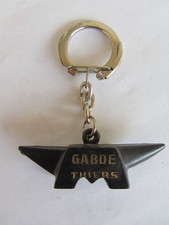 Porte clef enclume 3D plastique "GABDE THIERES" vintage, années 60