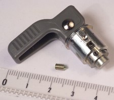 Levier fixation rapide pour