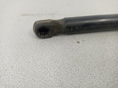 Verin capot volkswagen golf - verin,