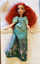 POUPEE ARIEL POUSSIERE D