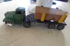 JOUET ANCIEN CAMION AVEC CLEF