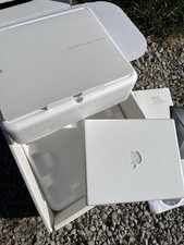 2005 Apple iBook G4 12 Inch