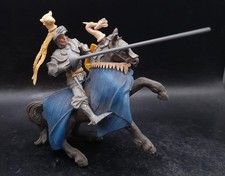 TIMPO   / CHEVALIER MOYEN AGE  / 1,32 éme