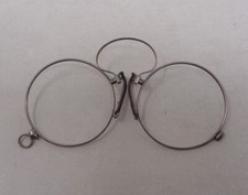 Ancienne Monture de lunettes -
