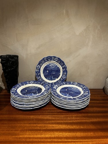 Lot assiettes à dessert - 16,