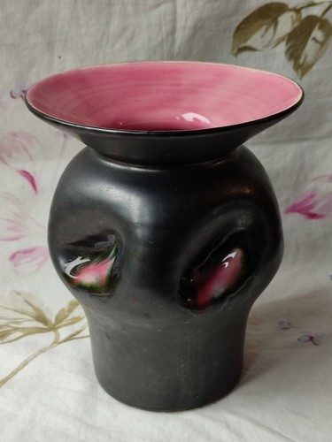Ancien vase rose - ancien, noir