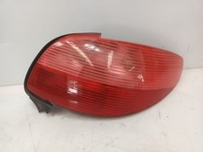 feu arrière droit PEUGEOT 206
