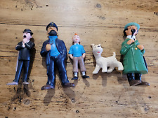 Lot non dissociable de pouet pouet tintin.