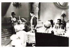 PHOTO PRESSE TÉLÉVISION FILM CARAVANE AVEC ANTHONY QUINN