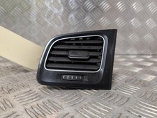 Aerateur tableau de bord avant