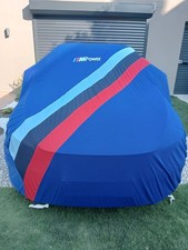 Housse de voiture bleue pour