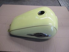 Réservoir d'essence pour