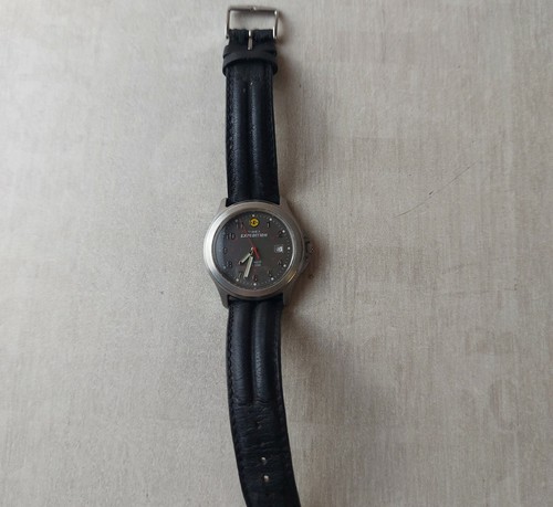 Ancienne montre quartz timex - ancienne,