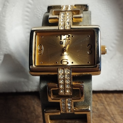 Montre time femme - time,