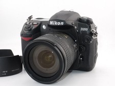 Nikon NIKON D200 + AF-S DX