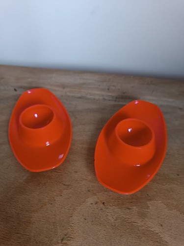 Coquetier plastique orange - en,